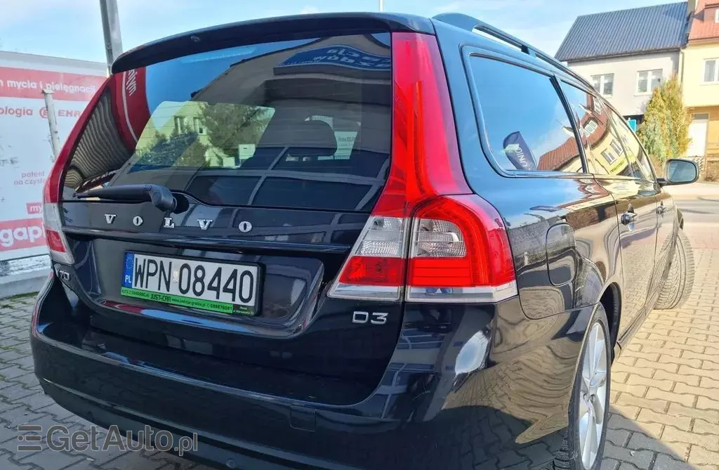 VOLVO V70 