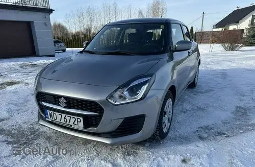 SUZUKI Swift 