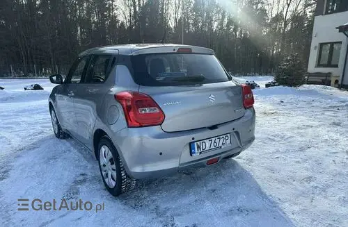 SUZUKI Swift 