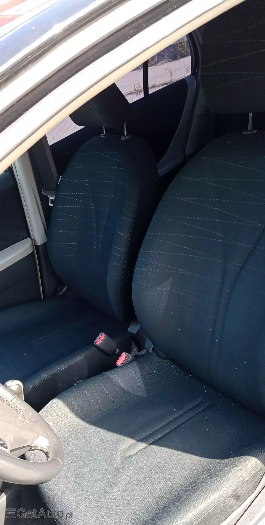 TOYOTA Yaris 1.3 i VVT-i (87 KM)