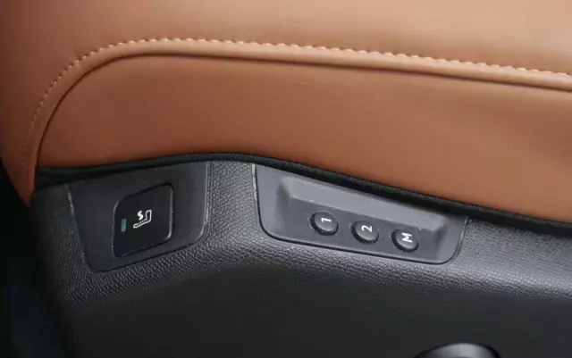 DS AUTOMOBILES DS 7 Crossback 1.6 E-Tense Opera