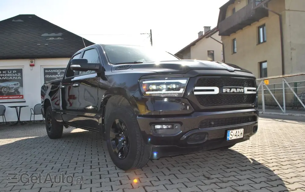 RAM 1500 Crew Cab Longbed Laramie