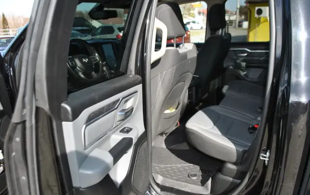 RAM 1500 Crew Cab Longbed Laramie