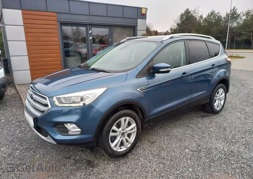 FORD Kuga 2.0 TDCi 2x4 Titanium