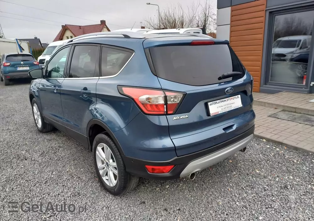 FORD Kuga 2.0 TDCi 2x4 Titanium