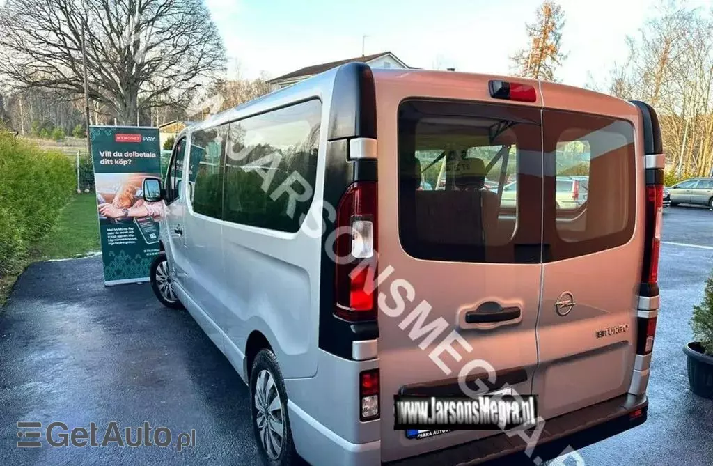 OPEL Vivaro 