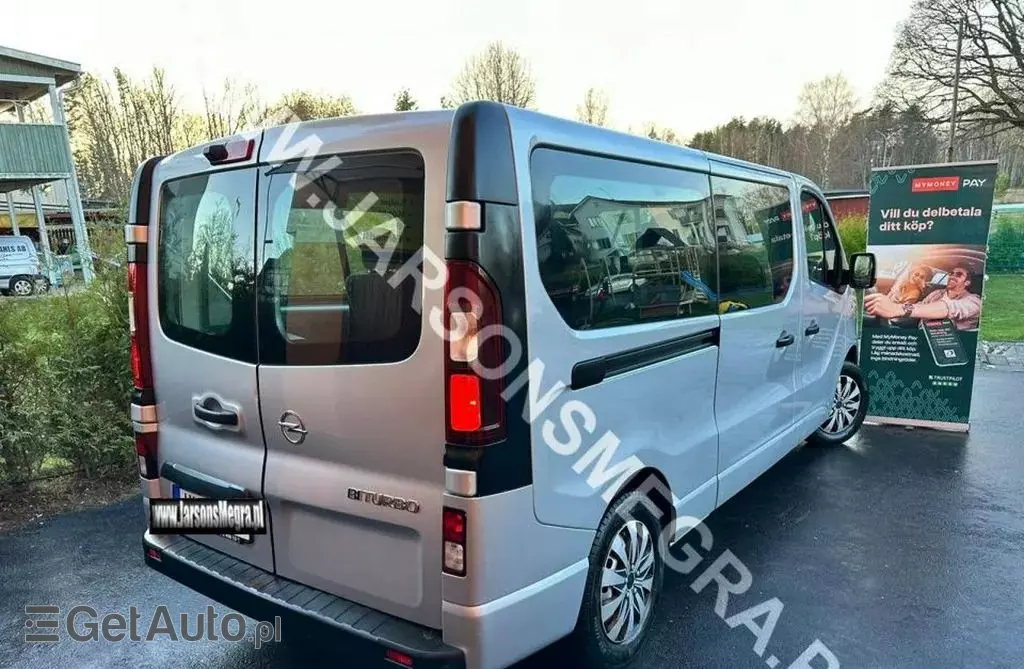 OPEL Vivaro 