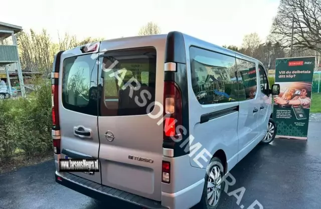 OPEL Vivaro 