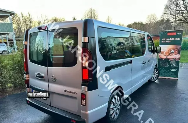 OPEL Vivaro 