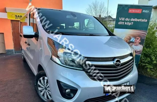 OPEL Vivaro 