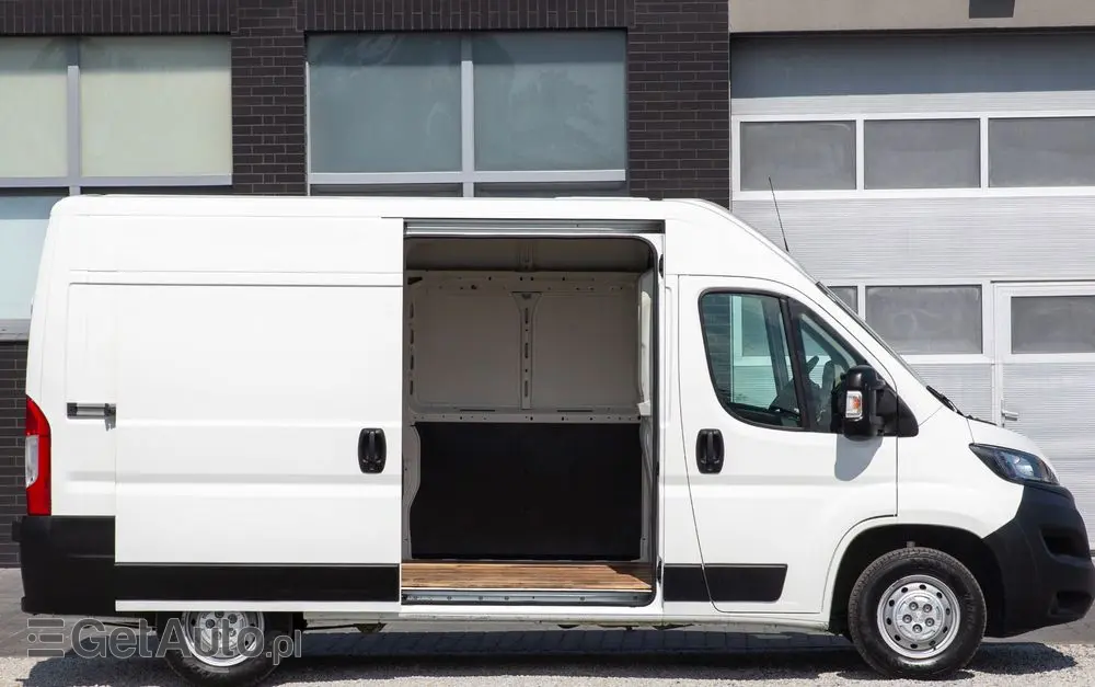 PEUGEOT Boxer L2H2 ŚREDNI 2.2 BlueHDI *PREMIUM* 