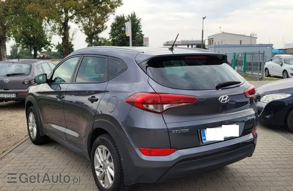 HYUNDAI Tucson 