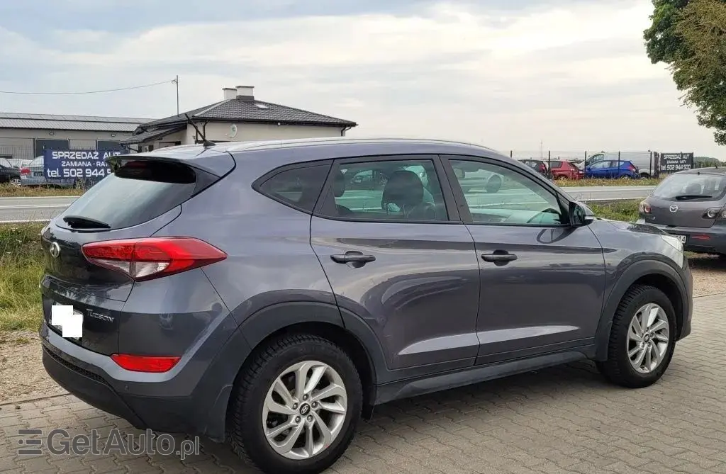 HYUNDAI Tucson 