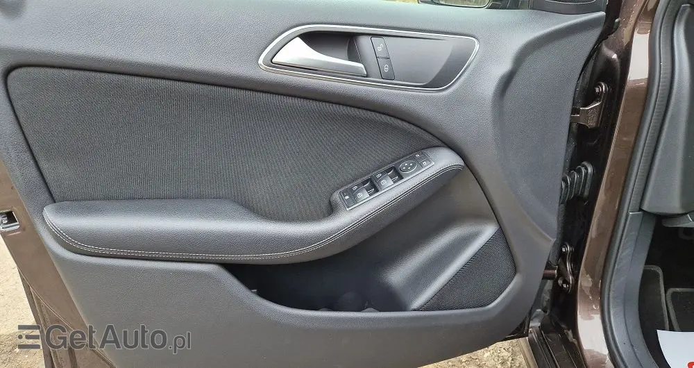 MERCEDES-BENZ Klasa B 180 (CDI) d Urban