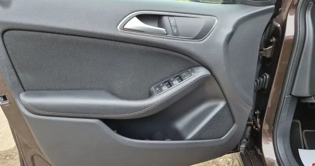 MERCEDES-BENZ Klasa B 180 (CDI) d Urban