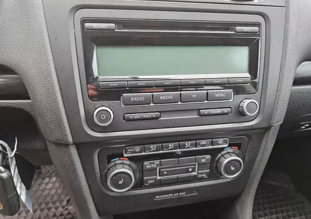 VOLKSWAGEN Golf 1.4 TSI BlueMotion Technology Comfortline