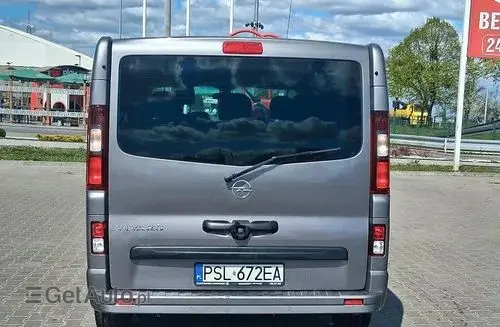 OPEL Vivaro 