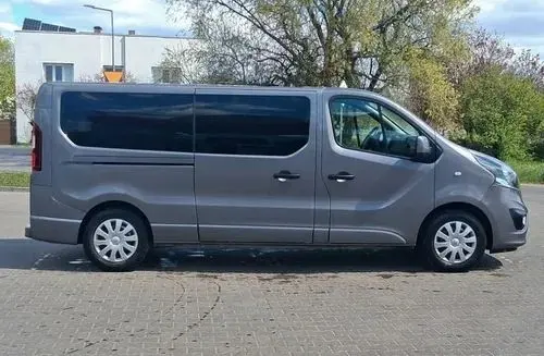 OPEL Vivaro 
