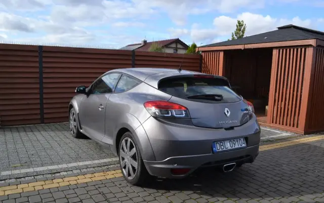 RENAULT Megane 2.0 16V R.S