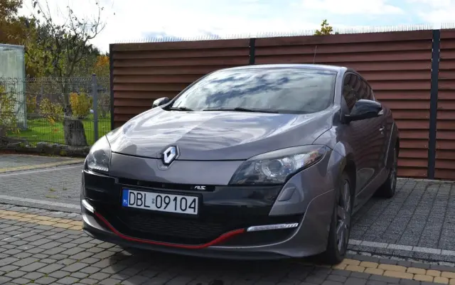 RENAULT Megane 2.0 16V R.S