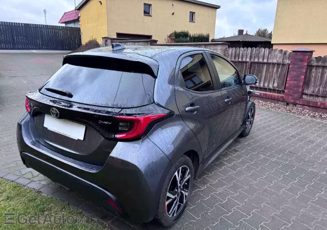 TOYOTA Yaris Hybrid 1.5 Comfort