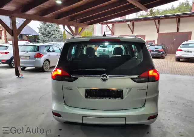 OPEL Zafira 1.4 T Cosmo EU6