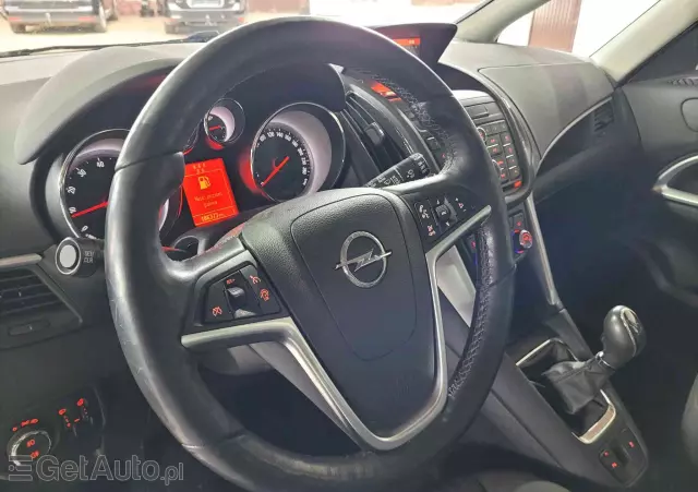 OPEL Zafira 1.4 T Cosmo EU6