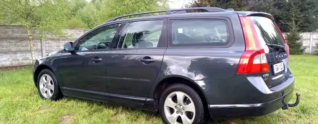 VOLVO V70 2.4 D (163 KM)