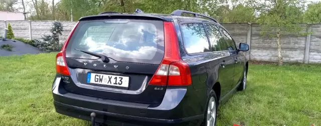 VOLVO V70 2.4 D (163 KM)