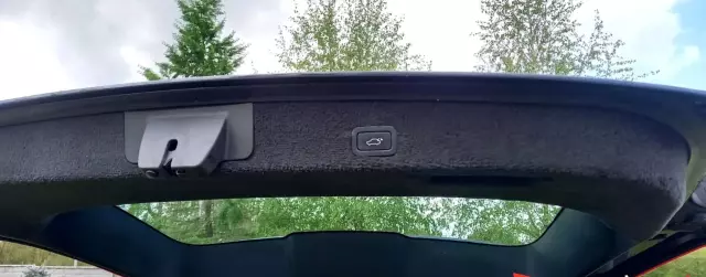 VOLVO V70 2.4 D (163 KM)