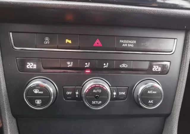 SEAT Leon 2.0 TDI DPF Start&Stop XCELLENCE