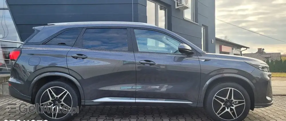 DFSK E5 1.5 PHEV Prestige E-CVT