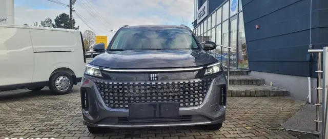 DFSK E5 1.5 PHEV Prestige E-CVT