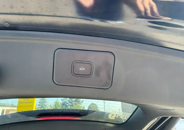 DFSK E5 1.5 PHEV Prestige E-CVT