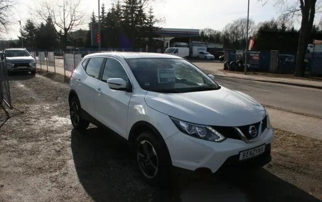 NISSAN Qashqai 1.2 DIG-T Acenta EU6