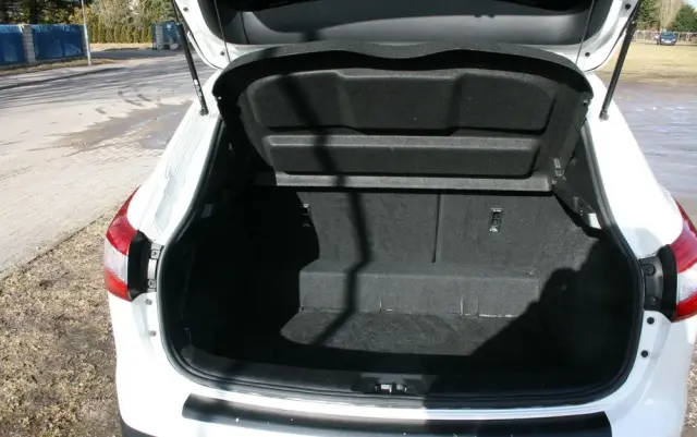 NISSAN Qashqai 1.2 DIG-T Acenta EU6