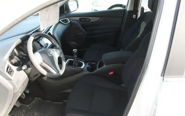 NISSAN Qashqai 1.2 DIG-T Acenta EU6