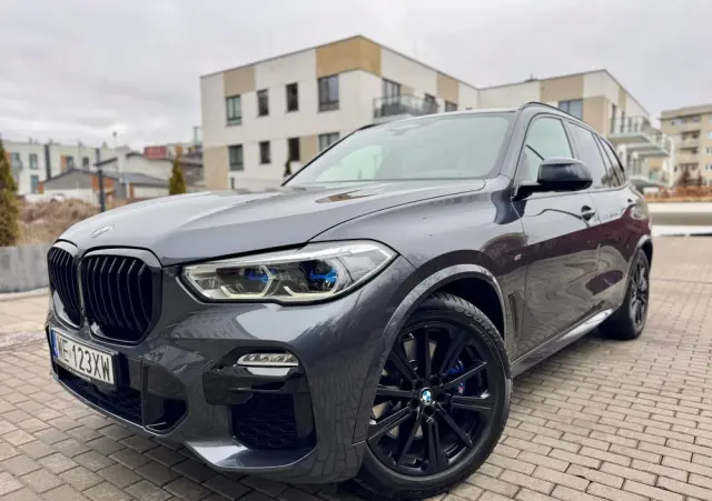 BMW X5 M M50d