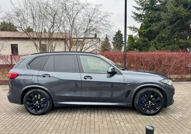 BMW X5 M M50d