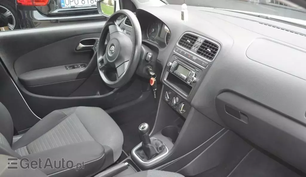 VOLKSWAGEN Polo 1.4 (85 KM) 5-dr