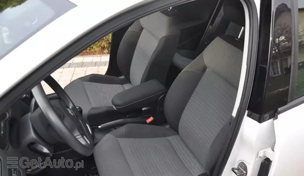 VOLKSWAGEN Polo 1.4 (85 KM) 5-dr