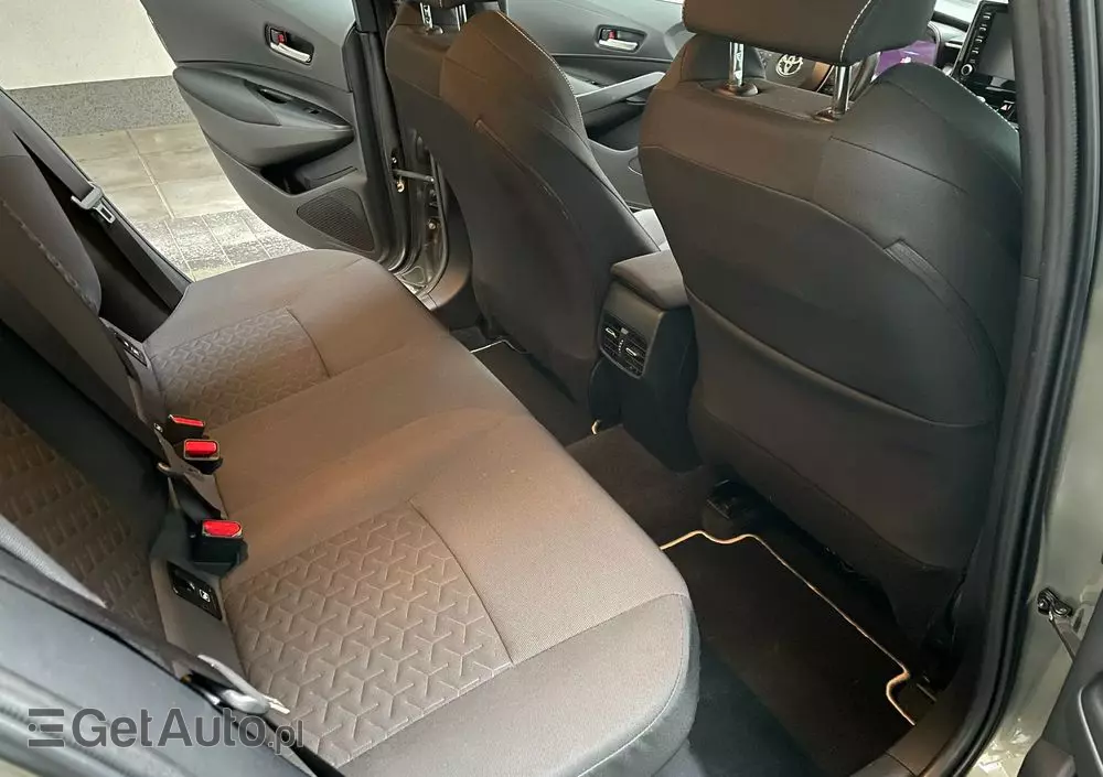 TOYOTA Corolla 1.8 Hybrid Comfort