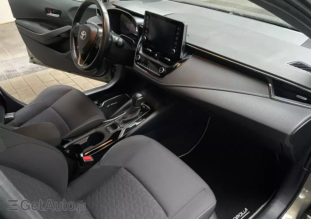 TOYOTA Corolla 1.8 Hybrid Comfort