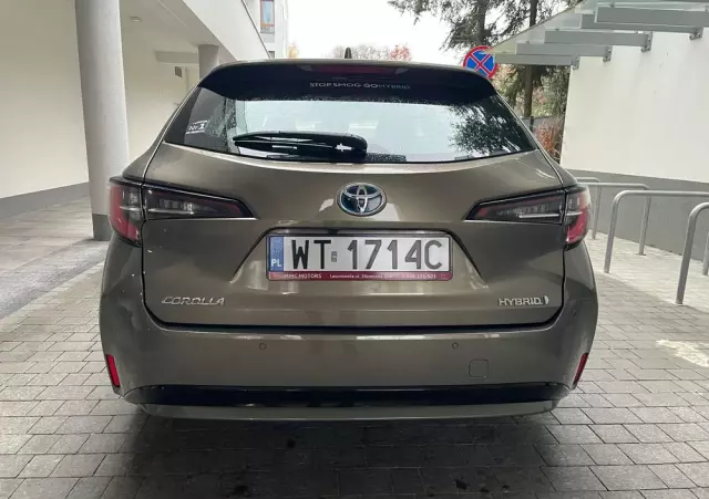 TOYOTA Corolla 1.8 Hybrid Comfort