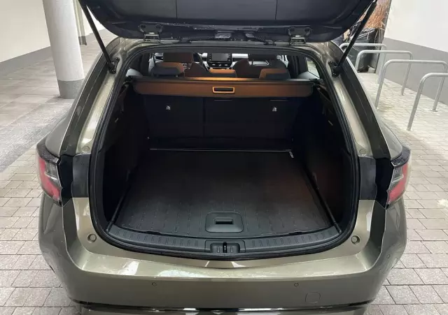 TOYOTA Corolla 1.8 Hybrid Comfort