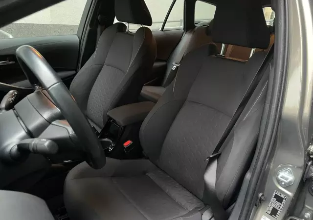 TOYOTA Corolla 1.8 Hybrid Comfort