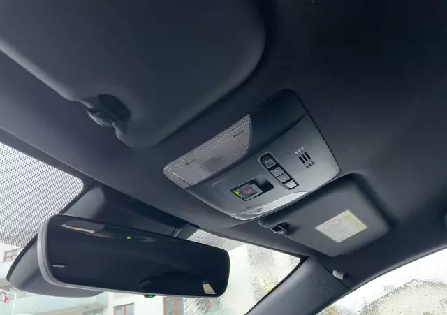 TOYOTA Corolla 1.8 Hybrid Comfort