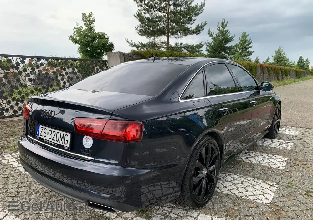 AUDI A6 Limousine 