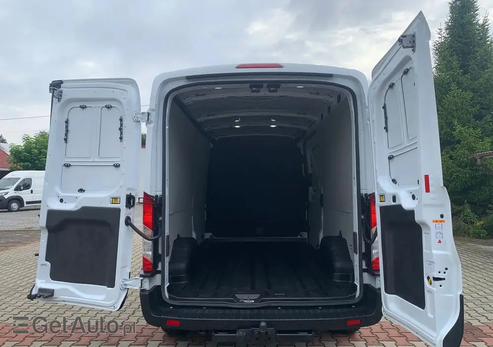 FORD TRANSIT 350 2,0 Ecoblue Trend 130KM L3H2 