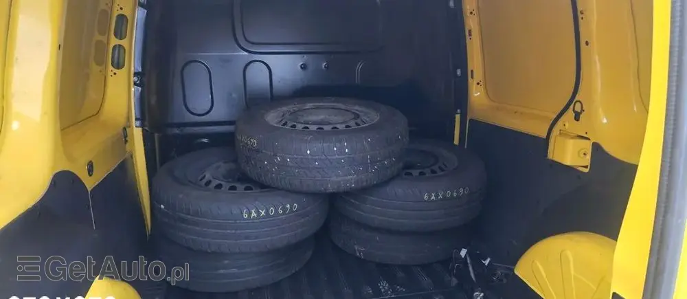 RENAULT KANGOO / 1.5 DCi 